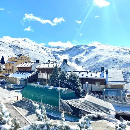 아파트 White Veleta